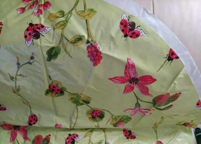 velky-voskovany-ovalny-obrus-140x240-cm-osobny-odber-big-0