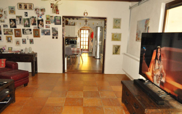 rodinny-dom-v-obci-arnutovce-okr-sp-nova-ves-big-4