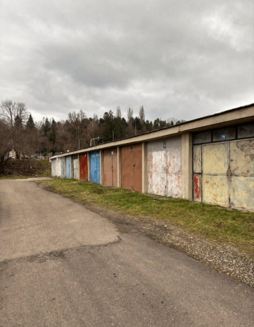 murovana-garaz-pod-juhom-trencin-big-2