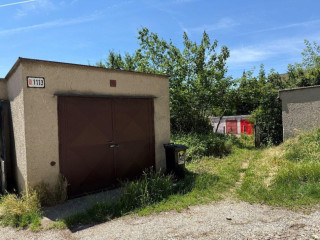 garaz-s-elektrikou-s-montaznou-jamou-tn