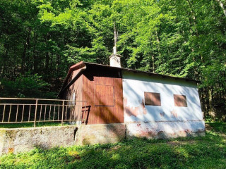 ponukame-na-predaj-rekreacnu-chatka-v-kalnici-priestranny
