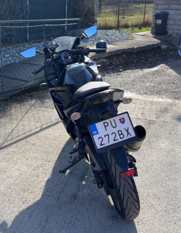 kawasaki-ninja-250r-big-4