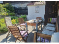 romanticka-drevenica-s-garazou-upravenym-pozemkom-a-teras-small-4
