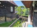 tradicna-drevenica-pripravena-pre-chaluparov-na-pozemku-s-small-4