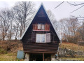 krasna-drevenica-v-lone-stiavnickych-vrchov-v-obklopeni-p-small-1
