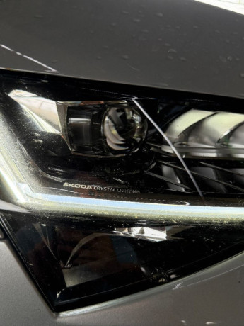 skoda-superb-combi-zlava-3-000-do-30062026-big-3