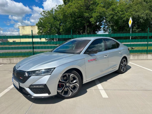 skoda-octavia-20-tsi-rs-dsg-180kw245hp-a7-big-0