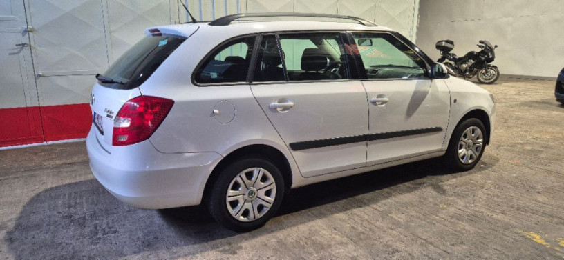 skoda-fabia-combi-predam-big-0