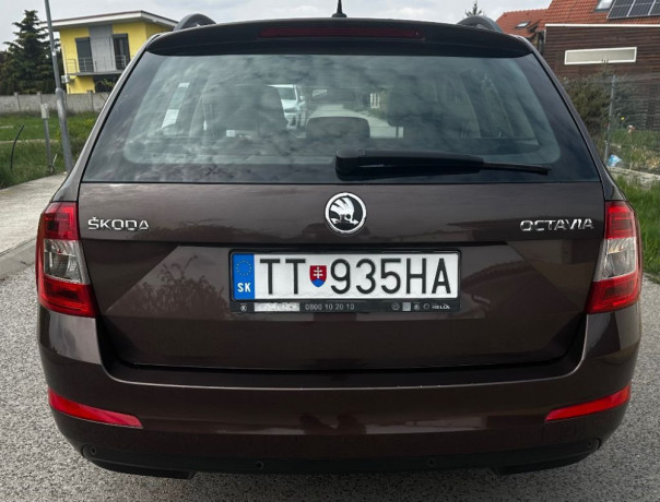 skoda-octavia-combi-20-tdi-business-dsg-110kw150hp-a6-big-3