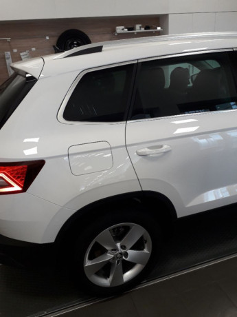skoda-karoq-15-tsi-act-style-110kw150hp-m6-big-2