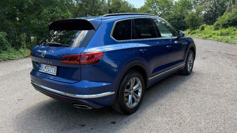 volkswagen-touareg-30-v6-tdi-scr-286k-elegance-4motion-tiptronic-210kw285hp-a8-big-3