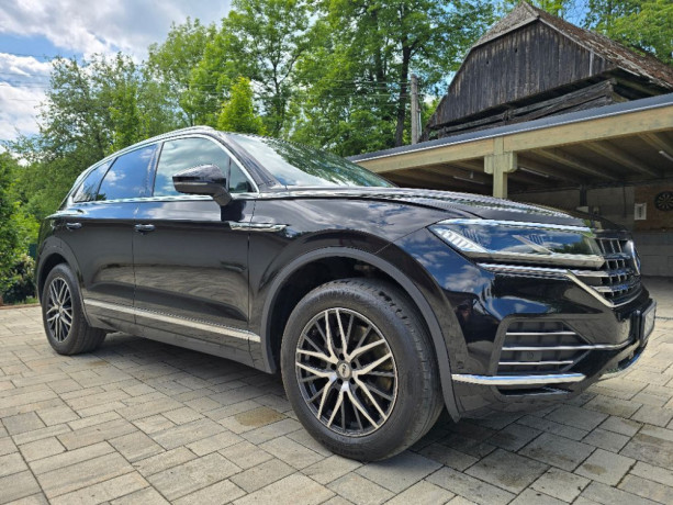 volkswagen-touareg-30-v6-tdi-scr-elegance-4motion-tiptronic-170kw231hp-a8-big-0