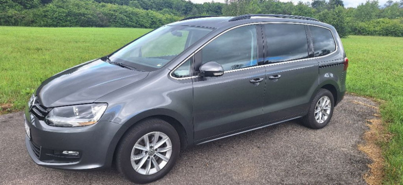 volkswagen-sharan-20-tdi-scr-bmt-150k-comfortline-eu6-110kw150hp-m6-big-0
