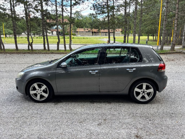 volkswagen-golf-variant-golf-12-tsi-comfortline-77kw105hp-m6-big-1