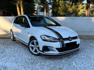 volkswagen-golf-75-gti-performance-2020-subwoofer-stage-1