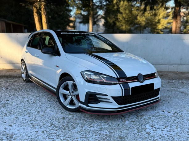 volkswagen-golf-75-gti-performance-2020-subwoofer-stage-1-big-0