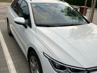 volkswagen-golf-variant-predaj