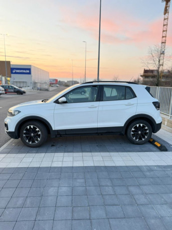 volkswagen-t-cross-10-tsi-115k-life-85kw115hp-m6-big-3