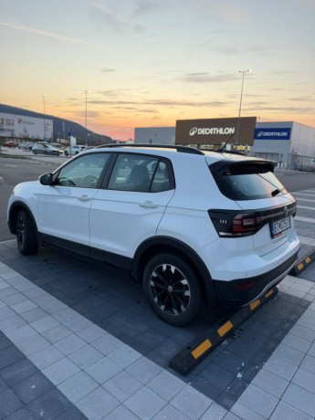 volkswagen-t-cross-10-tsi-115k-life-85kw115hp-m6-big-2