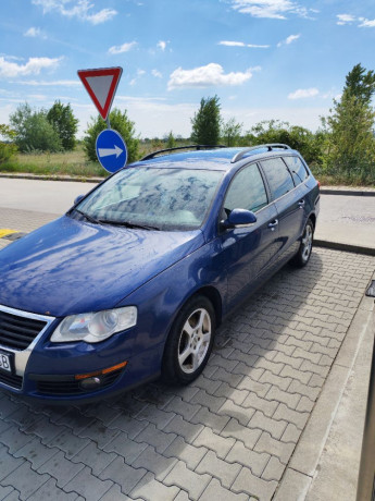volkswagen-passat-variant-b6-big-1
