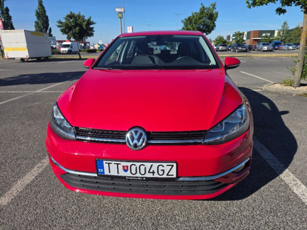 volkswagen-golf-variant-comfortline-big-3