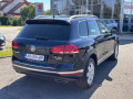 volkswagen-touareg-ii-30-v6-tdi-bmt-4motion-193kw262hp-a8-small-2