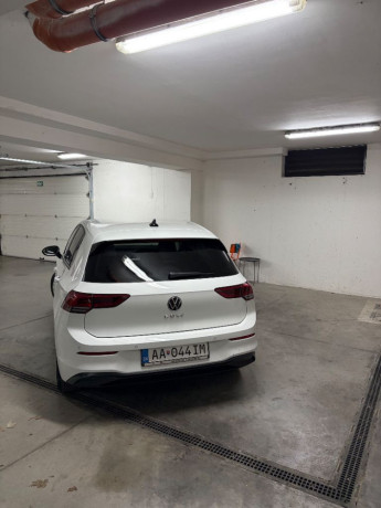 volkswagen-golf-variant-wv-golf-8-big-2