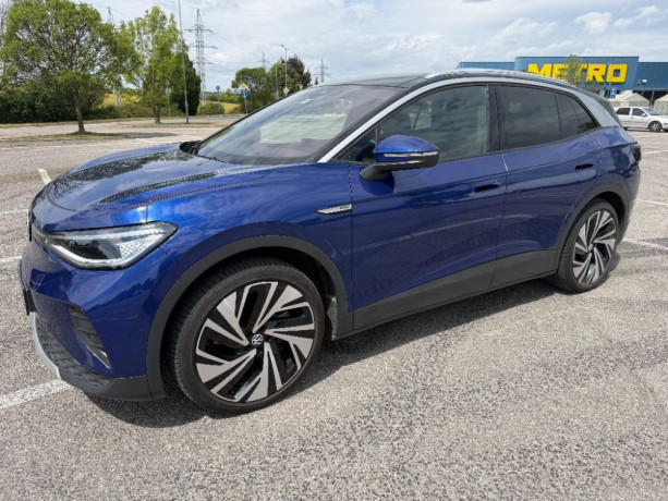 volkswagen-id4-pro-performance-77-kwh-150kw204hp-a1-big-0