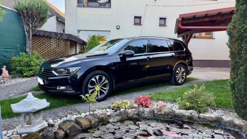 volkswagen-passat-variant-20-tdi-bmt-business-highline-dsg-110kw150hp-a7-big-0