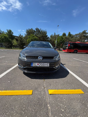 volkswagen-polo-12-big-0