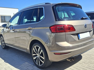 volkswagen-golf-sportsvan-14-tsi-highline-110kw-dsg-webasto-adaptivny-tempomat-navi-tazne-bixenon