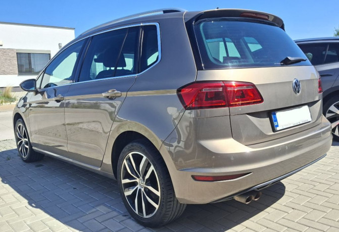 volkswagen-golf-sportsvan-14-tsi-highline-110kw-dsg-webasto-adaptivny-tempomat-navi-tazne-bixenon-big-0