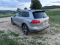 volkswagen-touareg-30-tdi-4motion-r-line-small-3