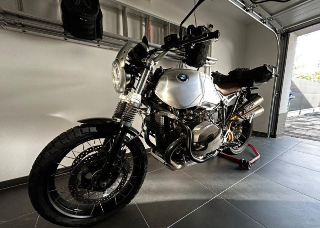 bmw-r-ninet-scrambler-big-2