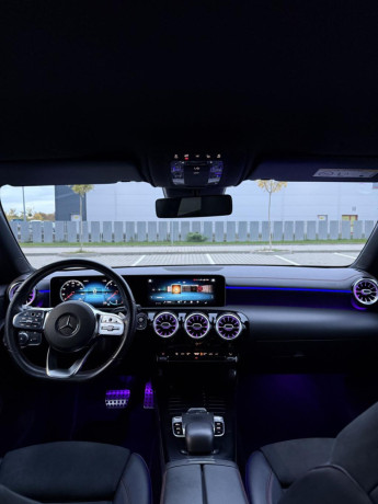 mercedes-cla-220-4matic-coupe-140kw-automat-big-0