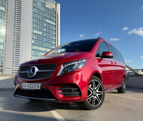 mercedes-benz-v-trieda-v300-d-avantgarde-lang-at-4matic-174kw236hp-a9-big-0