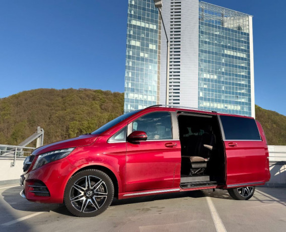 mercedes-benz-v-trieda-v300-d-avantgarde-lang-at-4matic-174kw236hp-a9-big-3