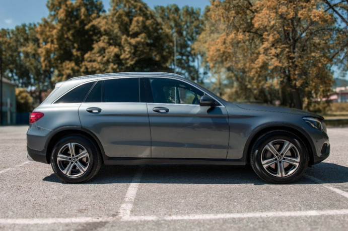 mercedes-benz-glc-mercedes-glc-4matic-big-2