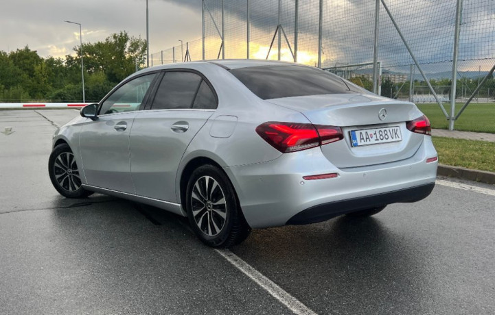 mercedes-benz-a-trieda-a-180-d-at-85kw116hp-a8-big-2