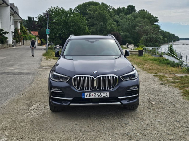 bmw-x5-xdrive40d-340ps-kupene-v-sr-jeden-majitel-big-0