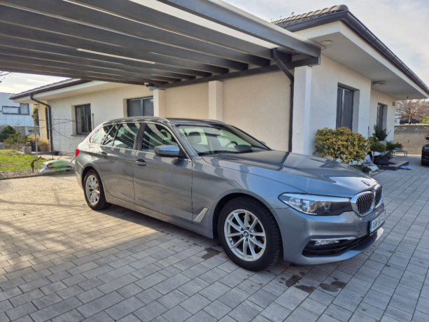 bmw-rad-5-touring-520d-xdrive-at-140kw190hp-a8-big-0
