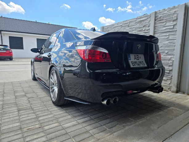 bmw-m5-bmw-m5-e60-big-1