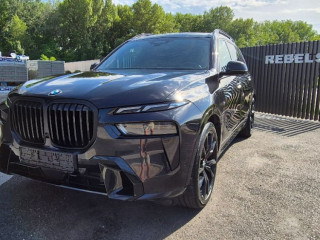 bmw-x7-xdrive-40d-m-packet