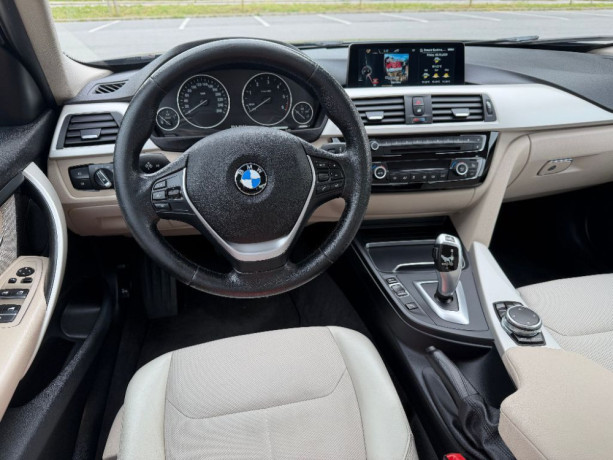 bmw-rad-3-320d-xdrive-luxury-line-lci-140-kw-automat-big-2