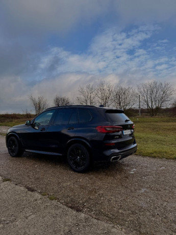 bmw-x5-xdrive40i-at-250kw340hp-a8-big-2