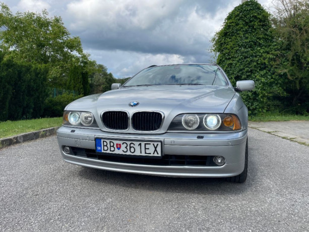 bmw-rad-5-touring-530-dt-142kw193hp-m5-big-2