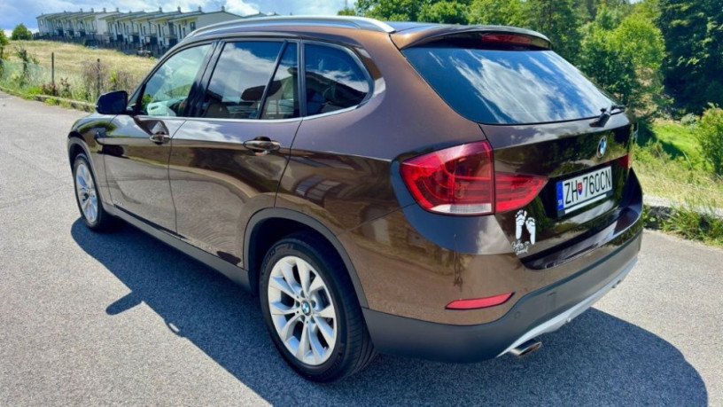 bmw-x1-xdrive-18d-at-105kw143hp-a8-big-2
