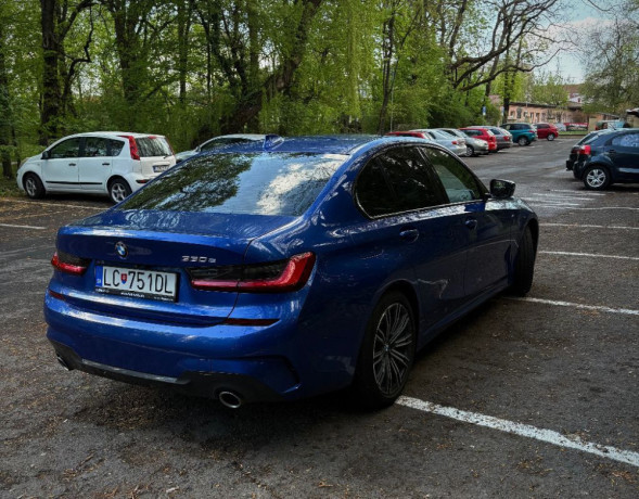 bmw-rad-3-bmw-330e-m-pacet-big-1