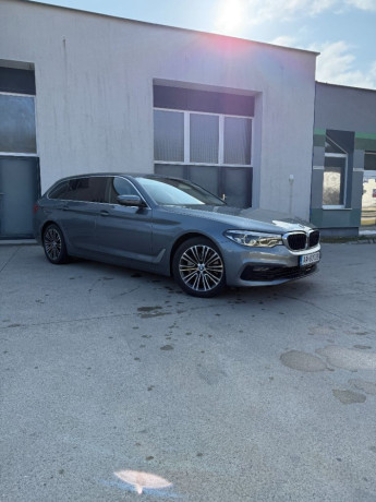 bmw-rad-5-touring-530d-xd-nezavisle-kurenie-big-1