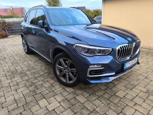 bmw-x5-xdrive30d-at-195kw265hp-a8-big-1